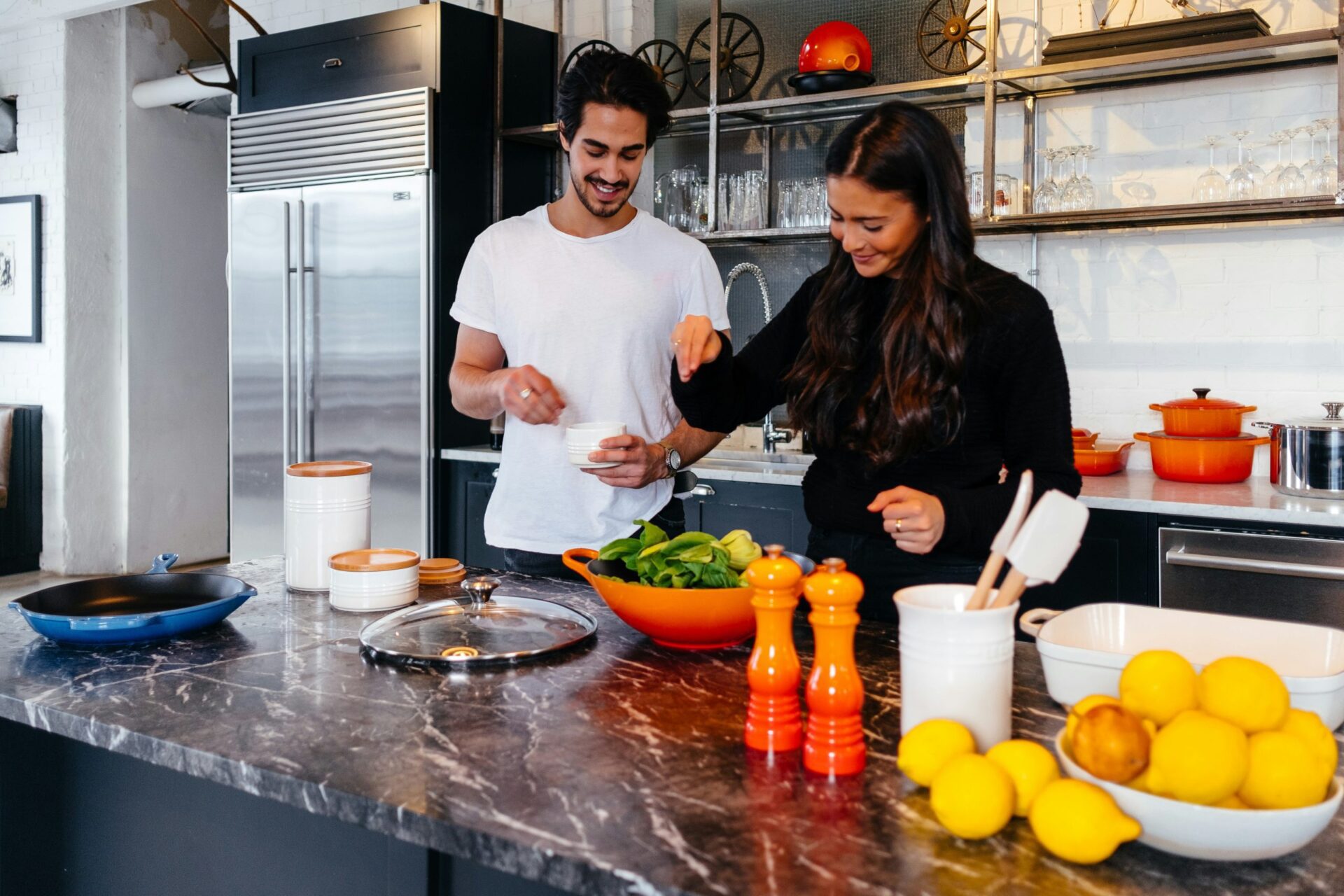 Comment devenir un chef à domicile : guide pratique